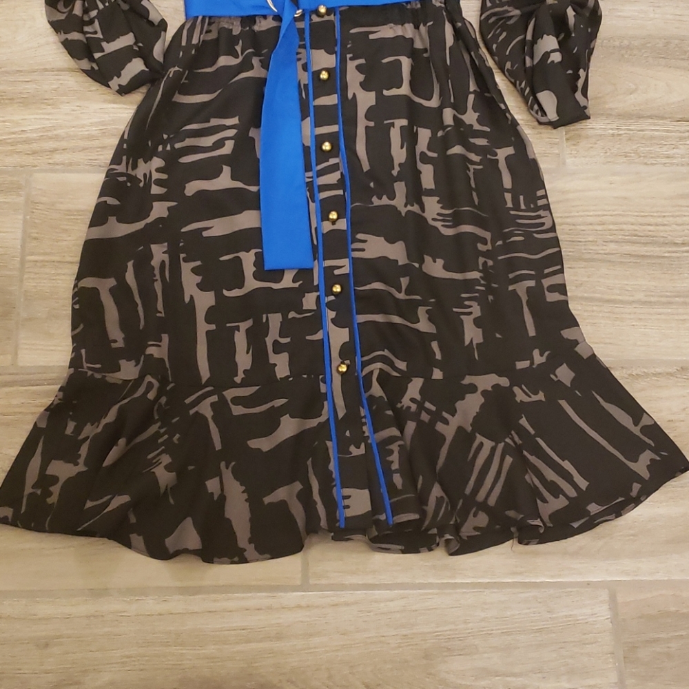Classy Black & Grey Dress - Picture 3 of 8